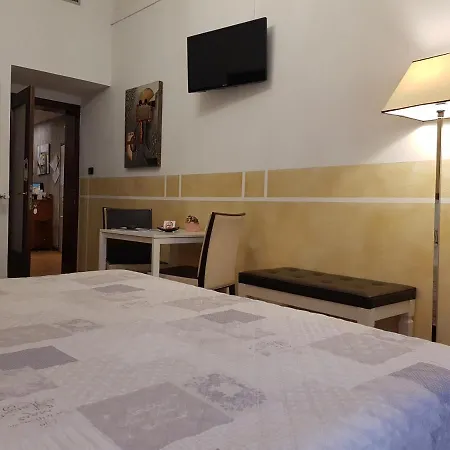 Locazione Turistica Cittadella Πανσιόν 2*